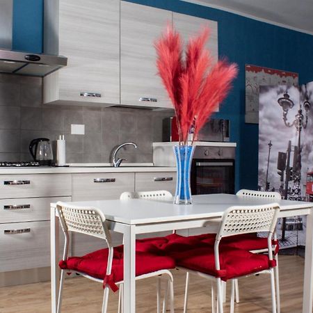 Blue Loft - Free Parking Apartment Торино Екстериор снимка